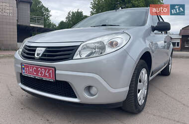 Dacia Sandero 2010 Dacia Sandero 2010