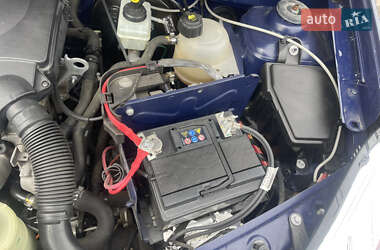 Хэтчбек Dacia Sandero 2009 в 