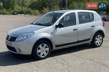Dacia Sandero 2010 Dacia Sandero 2010