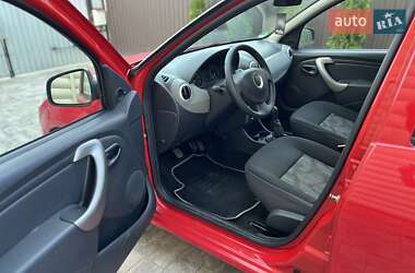Хэтчбек Dacia Sandero 2009 в 