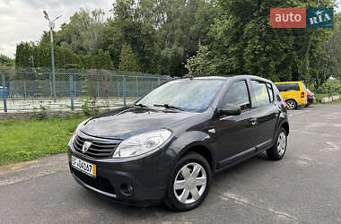 Dacia Sandero 2009
