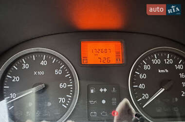 Хетчбек Dacia Sandero 2009 в 