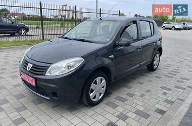 Dacia Sandero 2009