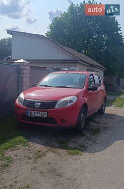Хетчбек Dacia Sandero 2010 в Ніжині
