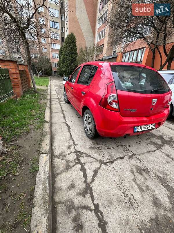 Хетчбек Dacia Sandero 2009 в Івано-Франківську
