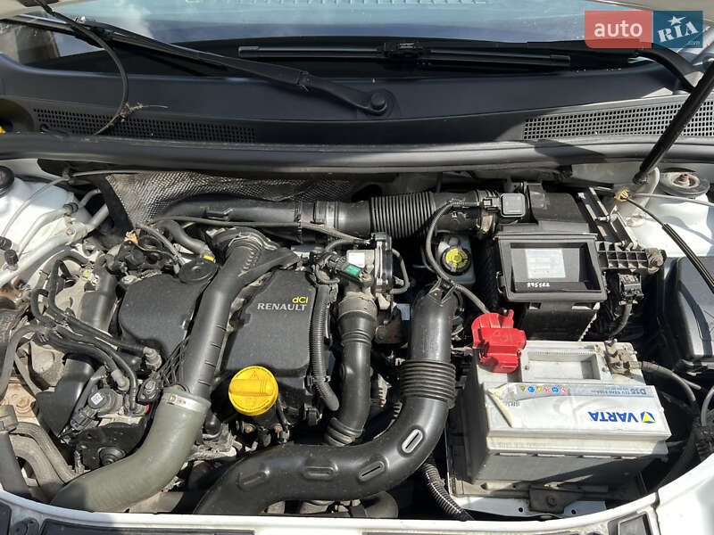 Хэтчбек Dacia Sandero 2013 в Хмельницком