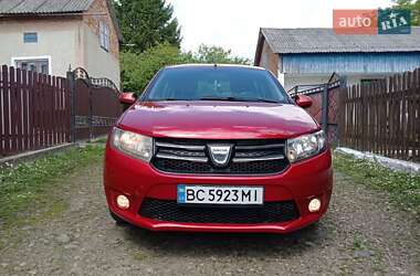 Хетчбек Dacia Sandero 2013 в Львові