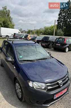 Хэтчбек Dacia Sandero 2014 в Луцке