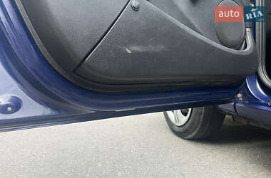 Хэтчбек Dacia Sandero 2009 в 