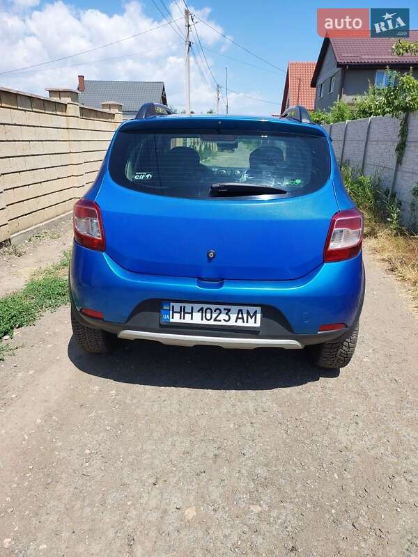 Хетчбек Dacia Sandero 2013 в Чорноморську