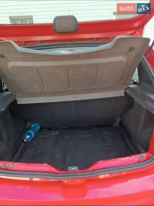 Хетчбек Dacia Sandero 2009 в Сумах