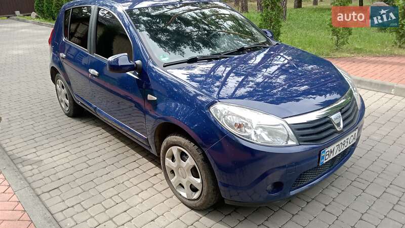 Хетчбек Dacia Sandero 2009 в Сумах фото 4 Хетчбек Dacia Sandero 2009 в Сумах