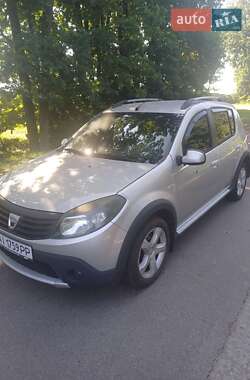 Хетчбек Dacia Sandero 2010 в Броварах