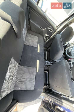 Хэтчбек Dacia Sandero 2010 в 