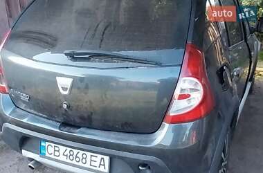 Хетчбек Dacia Sandero 2010 в Чернігові