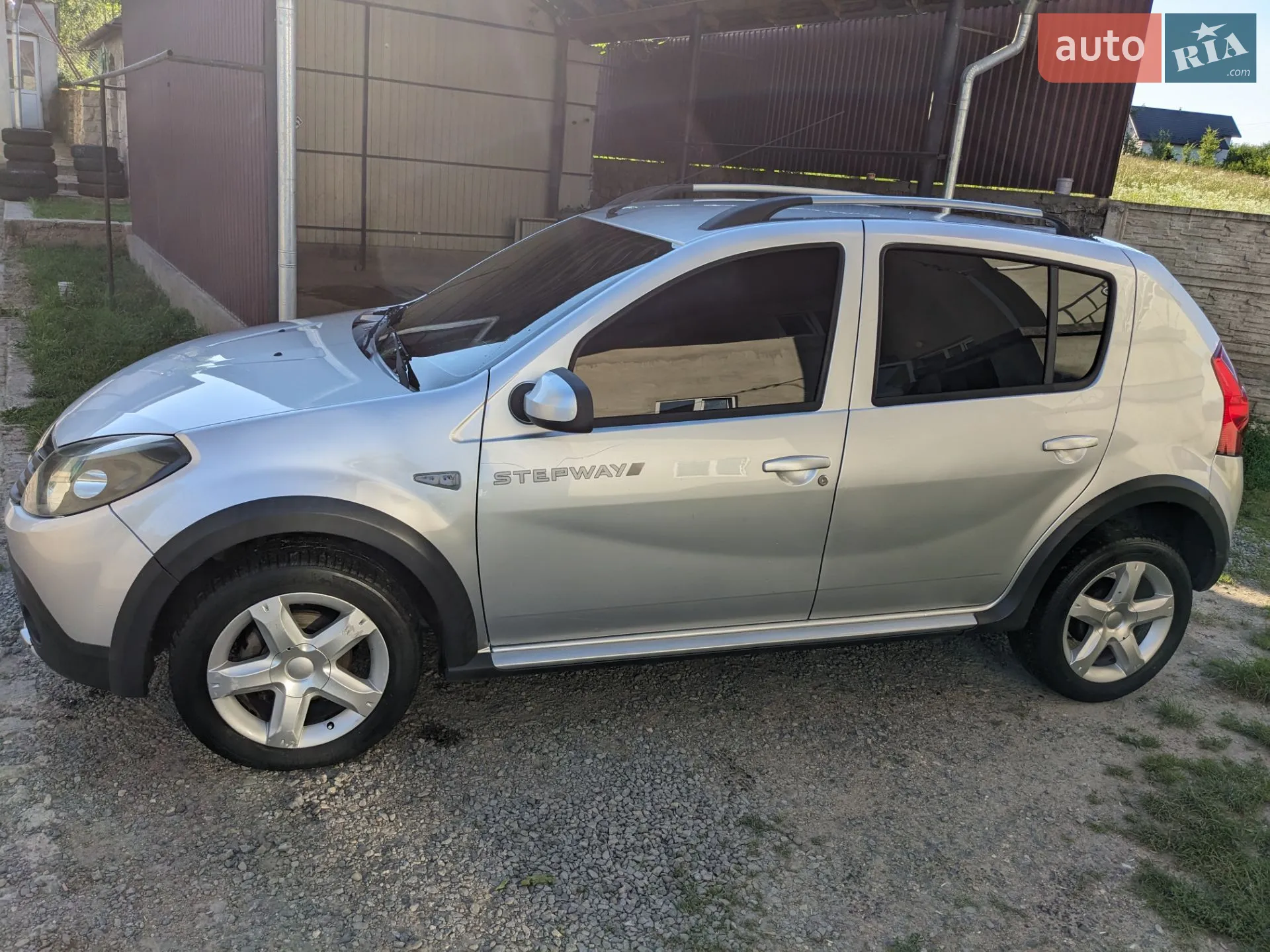 2010 Dacia Sandero - мініатюра 22