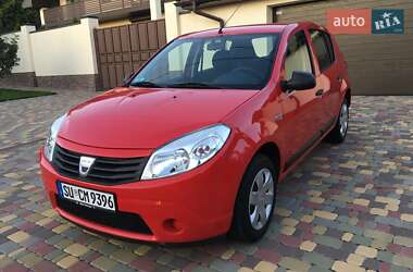 Хетчбек Dacia Sandero 2009 в Харкові
