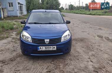 Dacia Sandero 2009