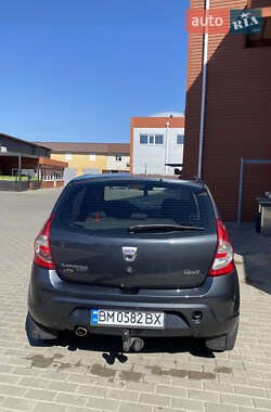 Хэтчбек Dacia Sandero 2009 в Сумах