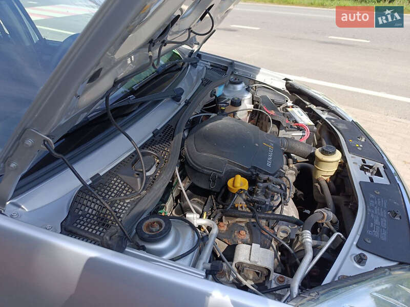 Хэтчбек Dacia Sandero 2009 в Красилове