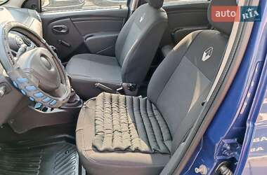 Хетчбек Dacia Sandero 2009 в  фото 21 Хетчбек Dacia Sandero 2009 в