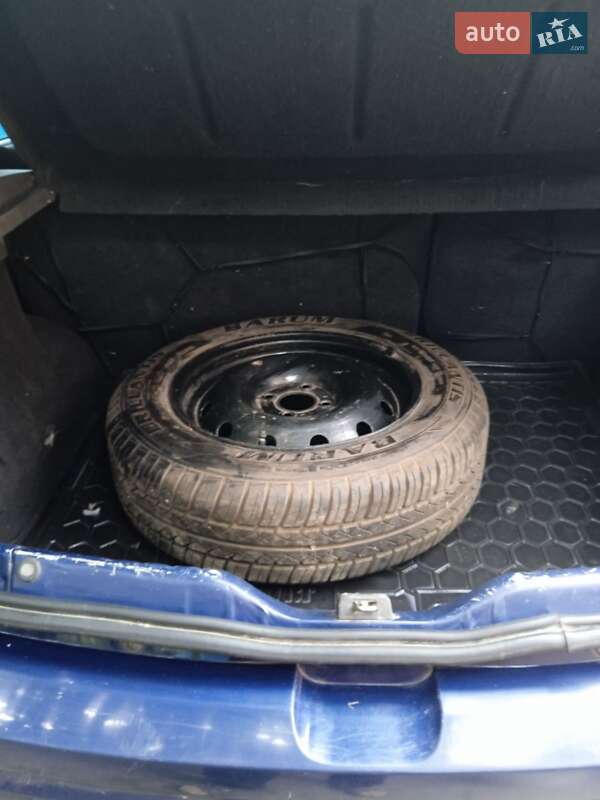 Хэтчбек Dacia Sandero 2009 в Сумах