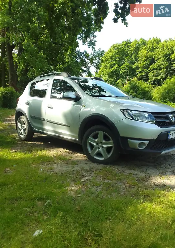 Dacia Sandero 2012