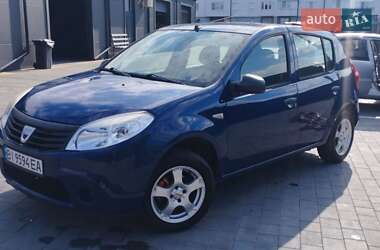 Хетчбек Dacia Sandero 2009 в Шептицькому