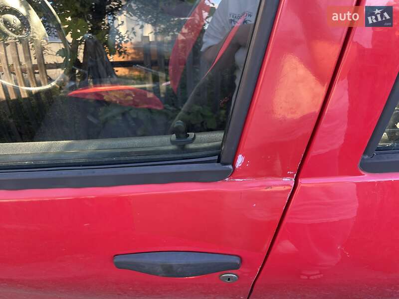 Хэтчбек Dacia Sandero 2009 в Сваляве