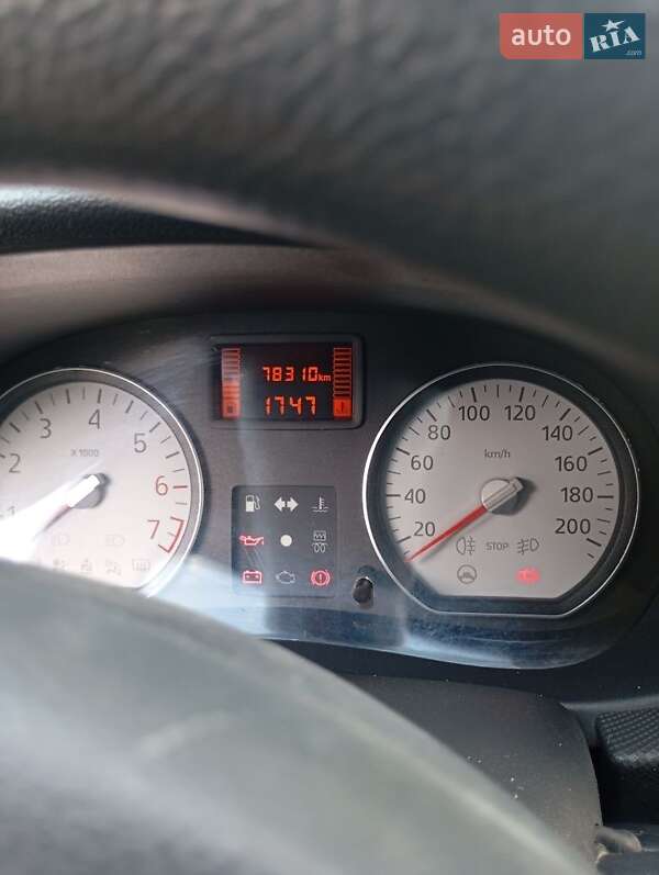 Хетчбек Dacia Sandero 2011 в Горохові фото 6 Хетчбек Dacia Sandero 2011 в Горохові