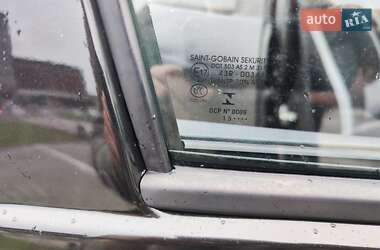 Хэтчбек Dacia Sandero 2015 в 
