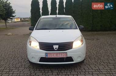 Хетчбек Dacia Sandero 2009 в Луцьку