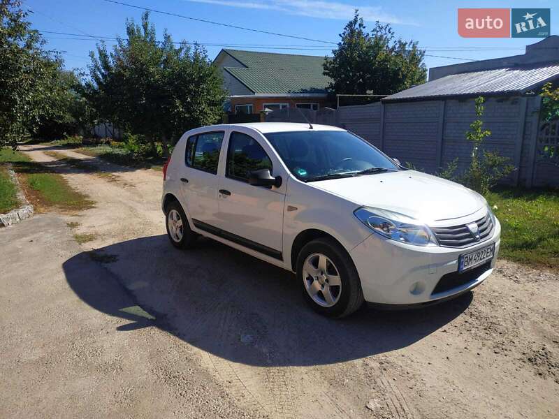 Dacia Sandero 2009
