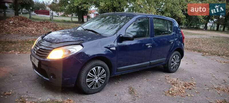Dacia Sandero 2010