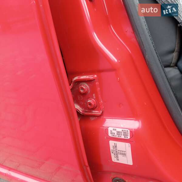 Хэтчбек Dacia Sandero 2009 в Остроге