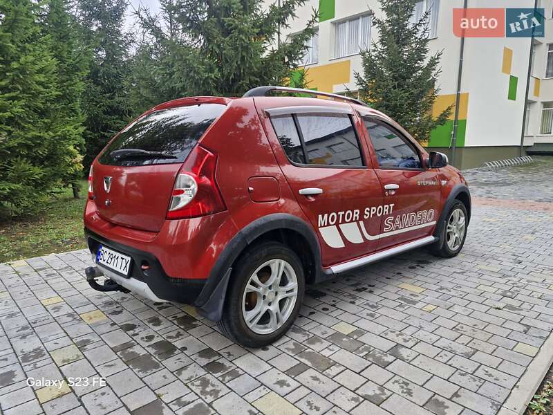 Хэтчбек Dacia Sandero 2012 в Тернополе