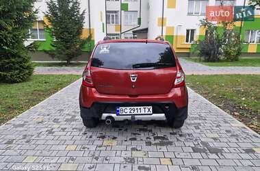 Хэтчбек Dacia Sandero 2012 в Тернополе