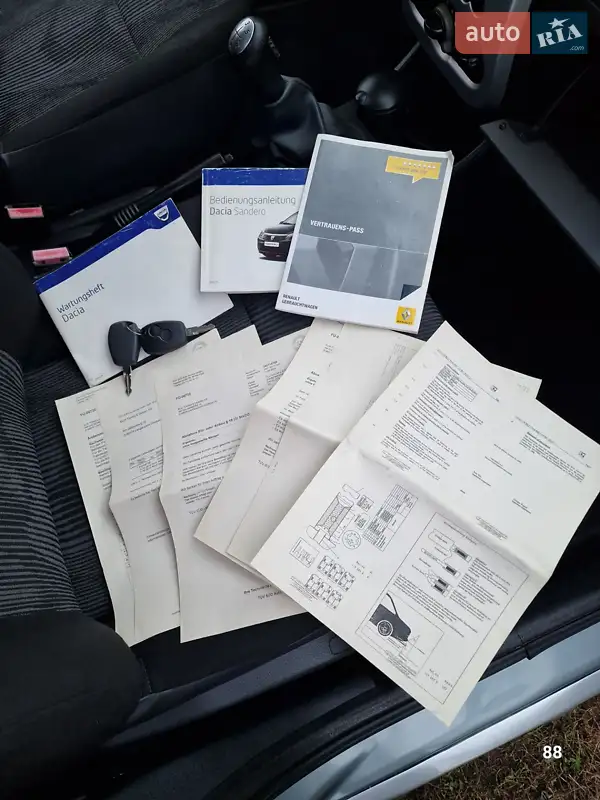 Внедорожник / Кроссовер Dacia Sandero 2009 в Полтаве документ