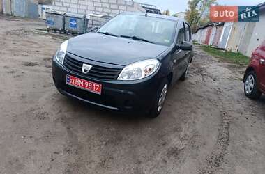 Dacia Sandero 2009