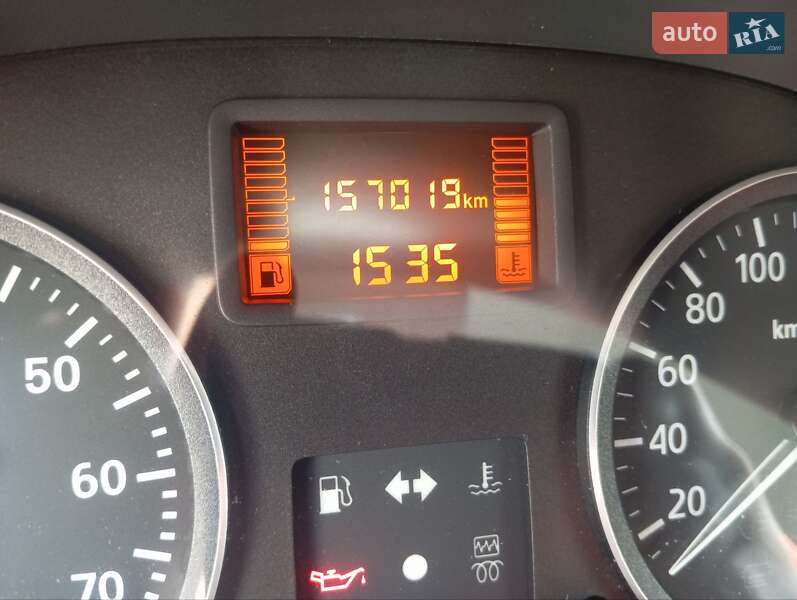 Хэтчбек Dacia Sandero 2009 в Калиновке