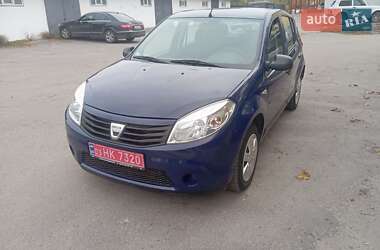 Dacia Sandero 2009