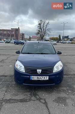 Dacia Sandero 2009