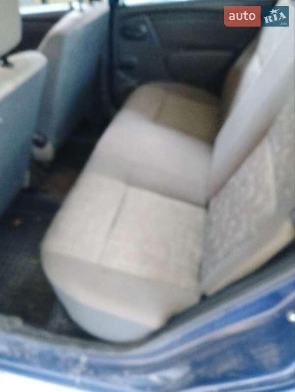 Хэтчбек Dacia Sandero 2008 в Днепре фото 3 Хэтчбек Dacia Sandero 2008 в Днепре