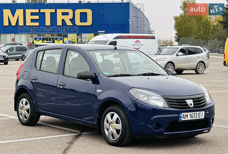 Хетчбек Dacia Sandero 2009 в Житомирі фото 9 Хетчбек Dacia Sandero 2009 в Житомирі