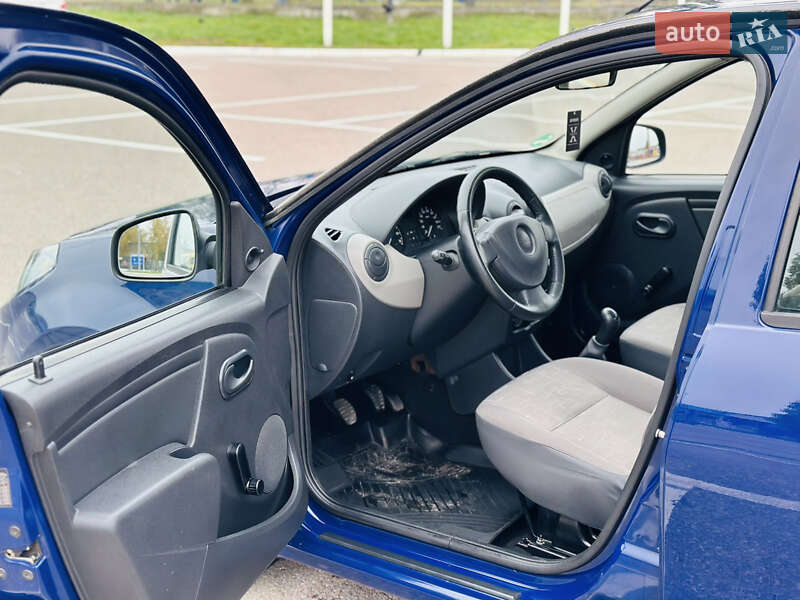 Хетчбек Dacia Sandero 2009 в Житомирі фото 15 Хетчбек Dacia Sandero 2009 в Житомирі