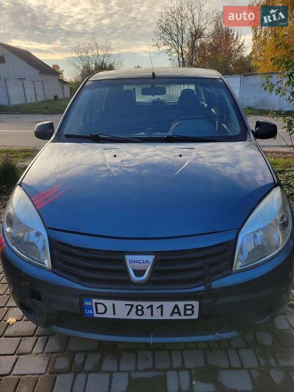 Хетчбек Dacia Sandero 2009 в Світловодську фото 8 Хетчбек Dacia Sandero 2009 в Світловодську