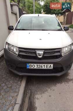 Хэтчбек Dacia Sandero 2016 в Львове