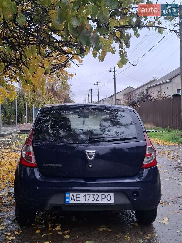 Хэтчбек Dacia Sandero 2012 в Кривом Роге фото 6 Хэтчбек Dacia Sandero 2012 в Кривом Роге