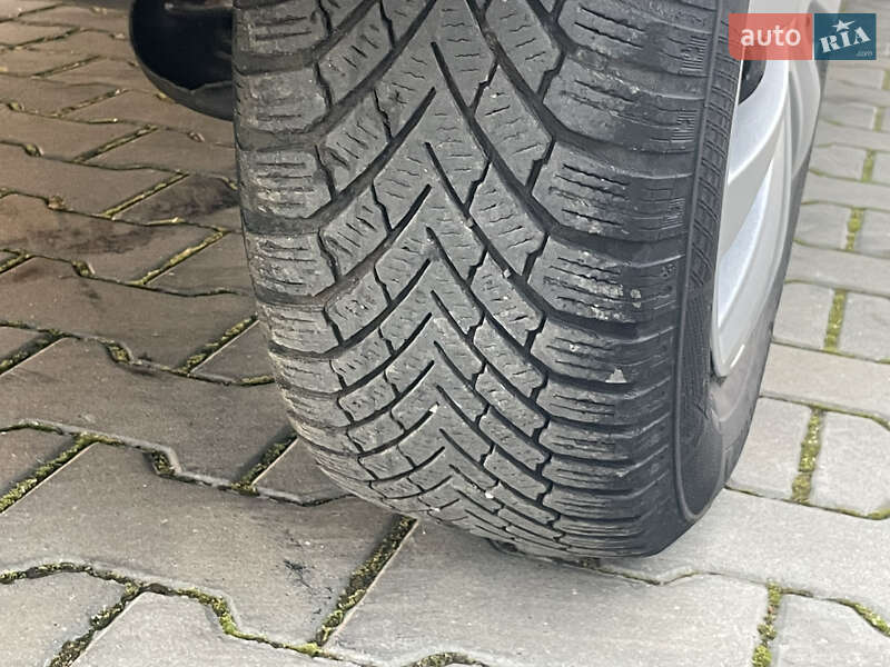 Хетчбек Dacia Sandero 2010 в Луцьку