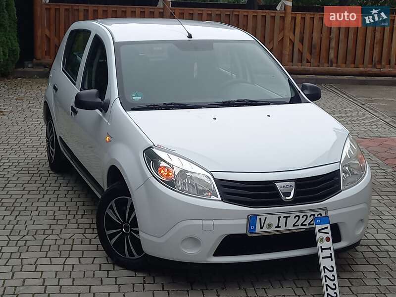 Хэтчбек Dacia Sandero 2009 в Самборе фото 17 Хэтчбек Dacia Sandero 2009 в Самборе